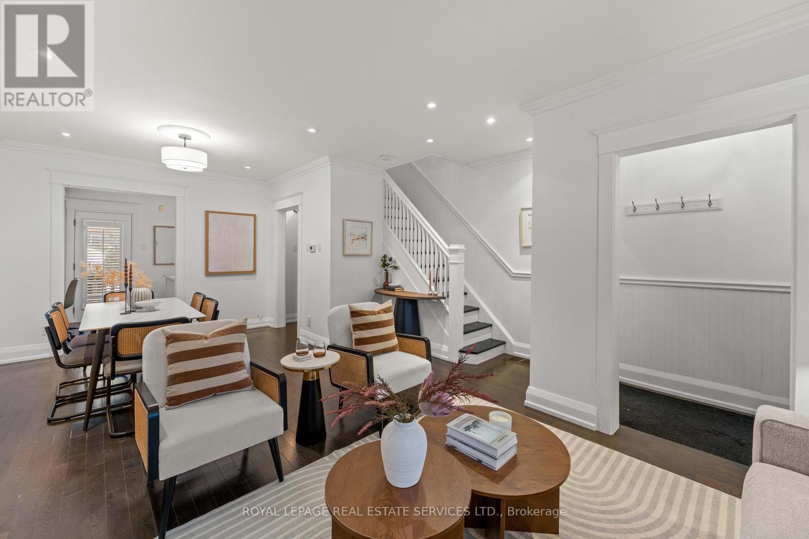 20 Roslin Avenue, Toronto, Ontario  M4N 1Y9 - Photo 8 - C12782118