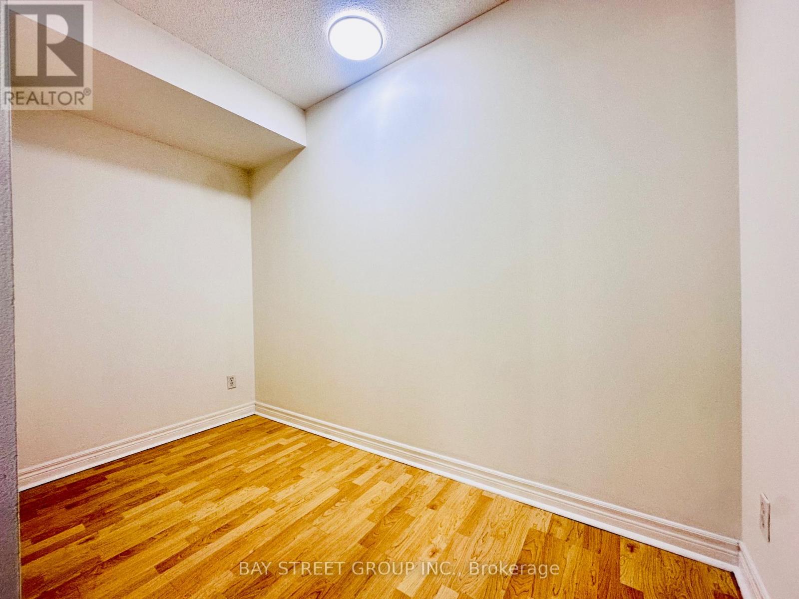 Ph106 - 23 Hollywood Avenue, Toronto, Ontario  M2N 7L8 - Photo 15 - C12782130