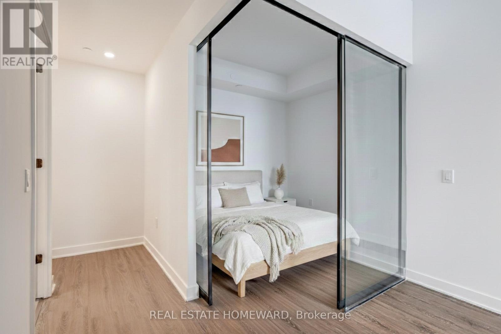 3704 - 55 Charles Street E, Toronto, Ontario  M4Y 0J1 - Photo 7 - C12782188