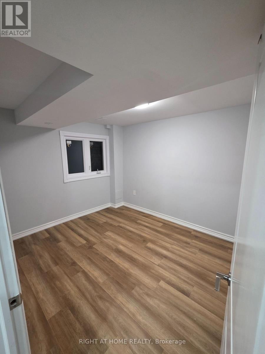 9 Boxdene Avenue, Toronto, Ontario  M1V 3C9 - Photo 6 - E12782120