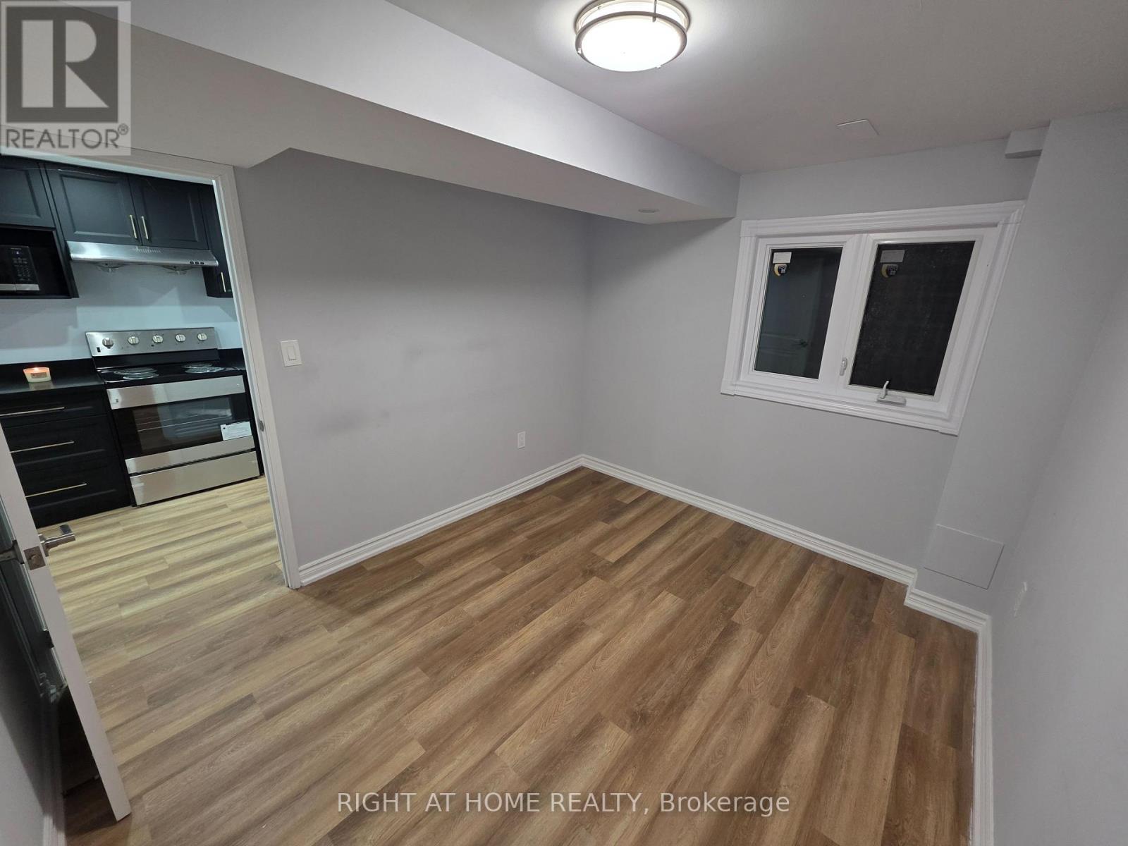 9 Boxdene Avenue, Toronto, Ontario  M1V 3C9 - Photo 7 - E12782120