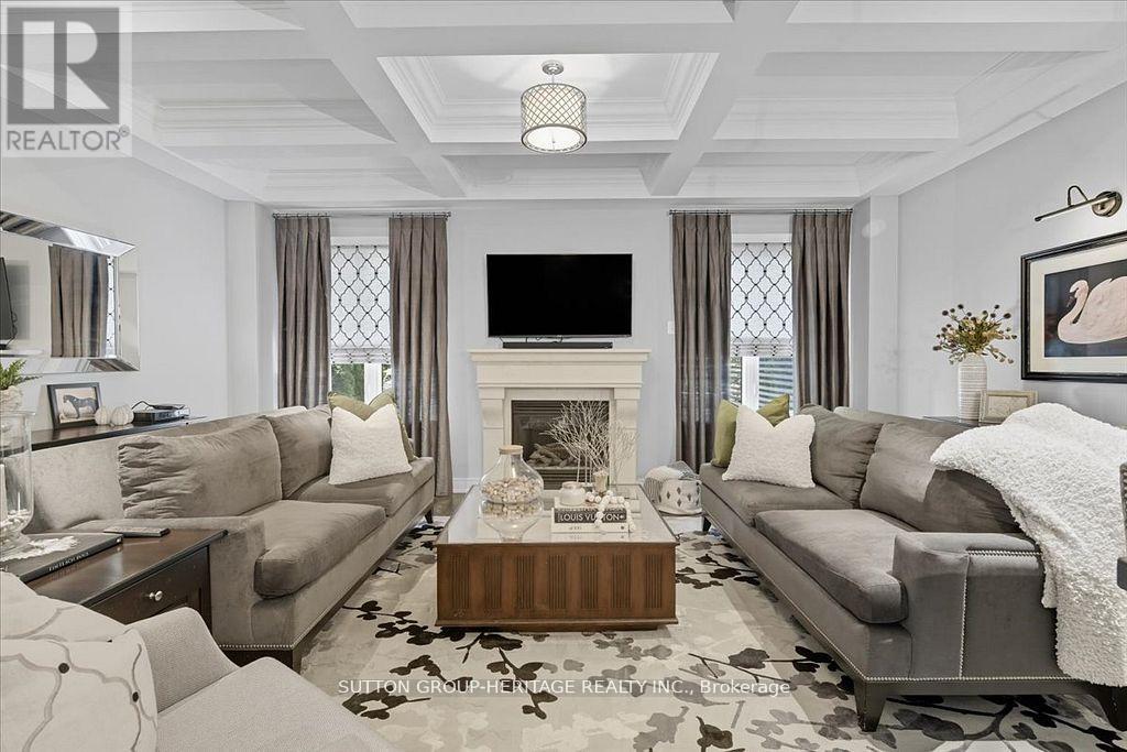 22 Glengowan Street, Whitby, Ontario  L1R 0K9 - Photo 10 - E12782204