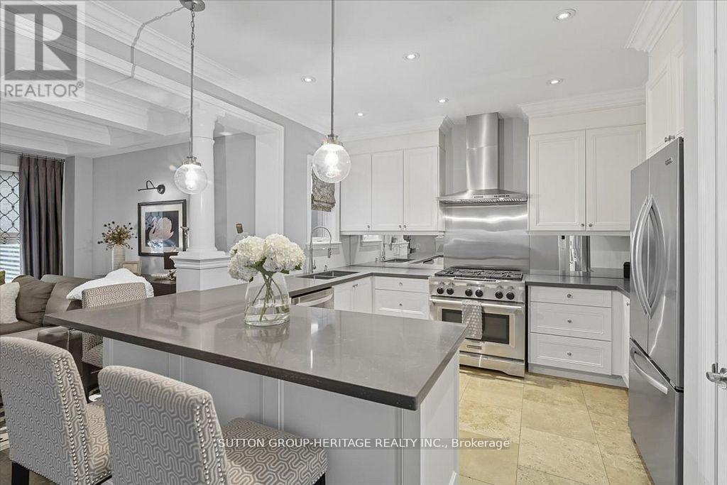 22 Glengowan Street, Whitby, Ontario  L1R 0K9 - Photo 12 - E12782204