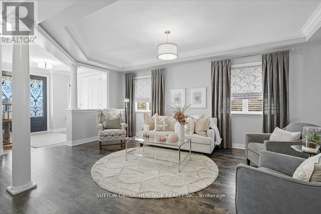 22 Glengowan Street, Whitby, Ontario  L1R 0K9 - Photo 7 - E12782204