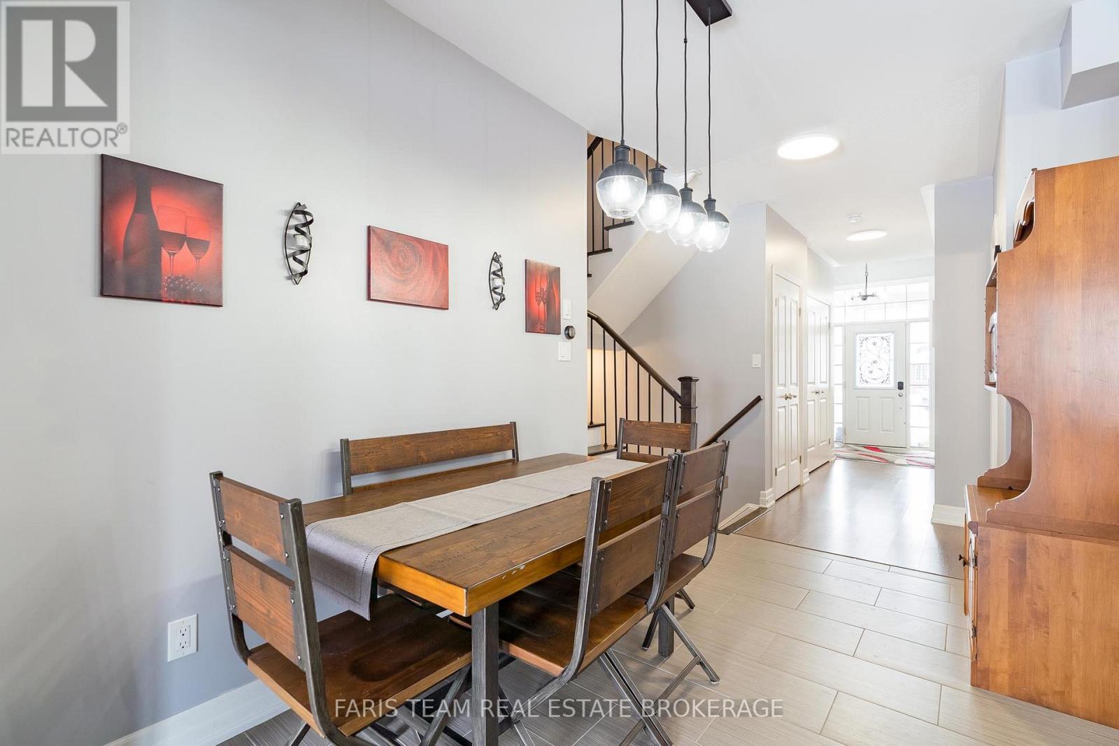 461 Greenwood Drive, Essa, Ontario  L3W 0R4 - Photo 11 - N12782160