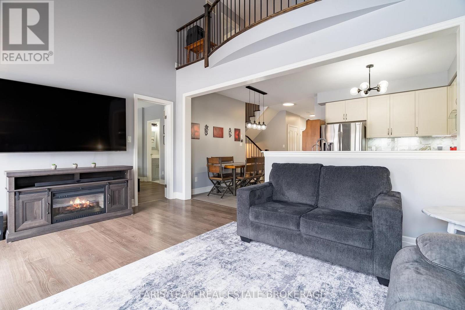 461 Greenwood Drive, Essa, Ontario  L3W 0R4 - Photo 14 - N12782160