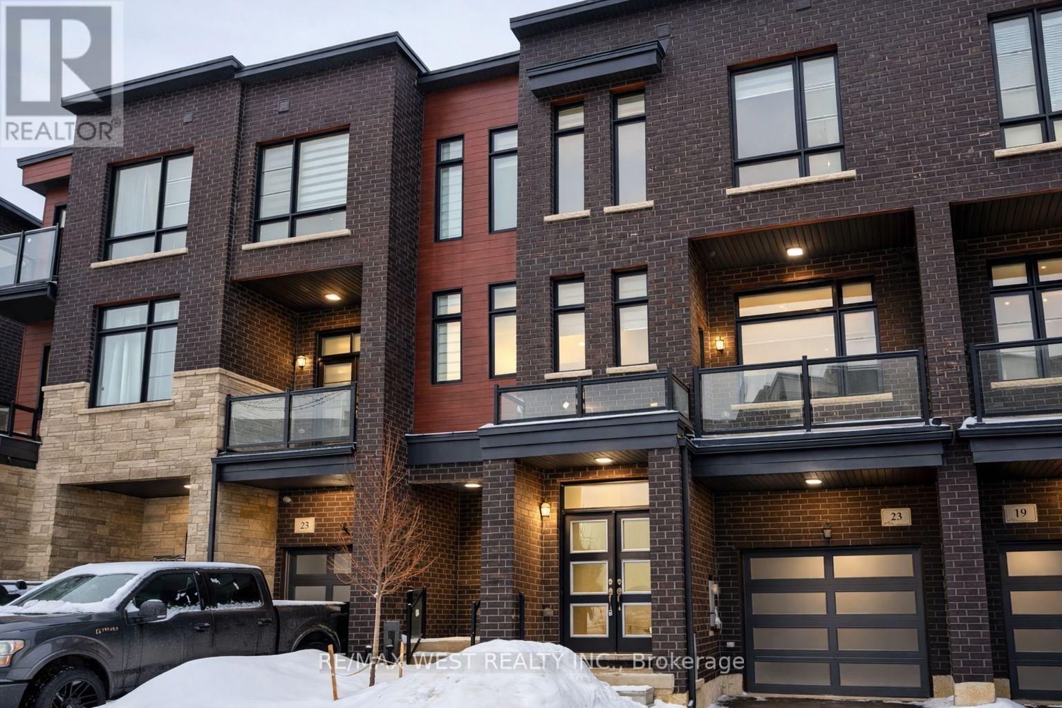 23 PARADOX STREET, Vaughan, Ontario