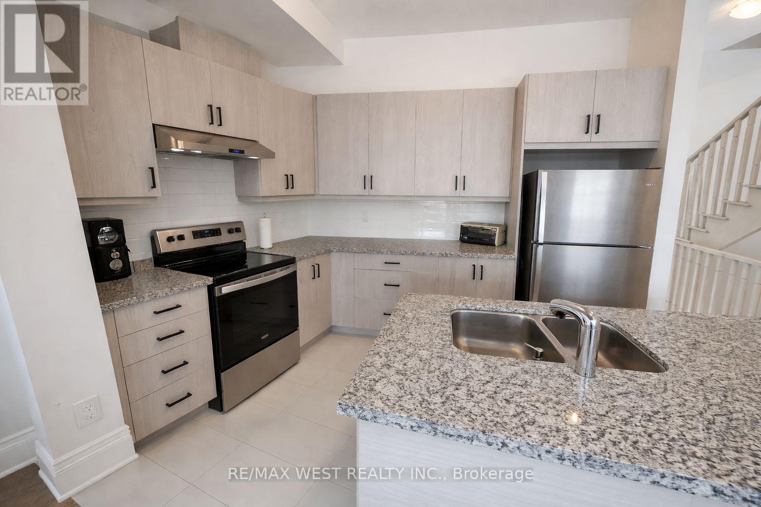 23 Paradox Street, Vaughan, Ontario  L4H 5H1 - Photo 13 - N12782176