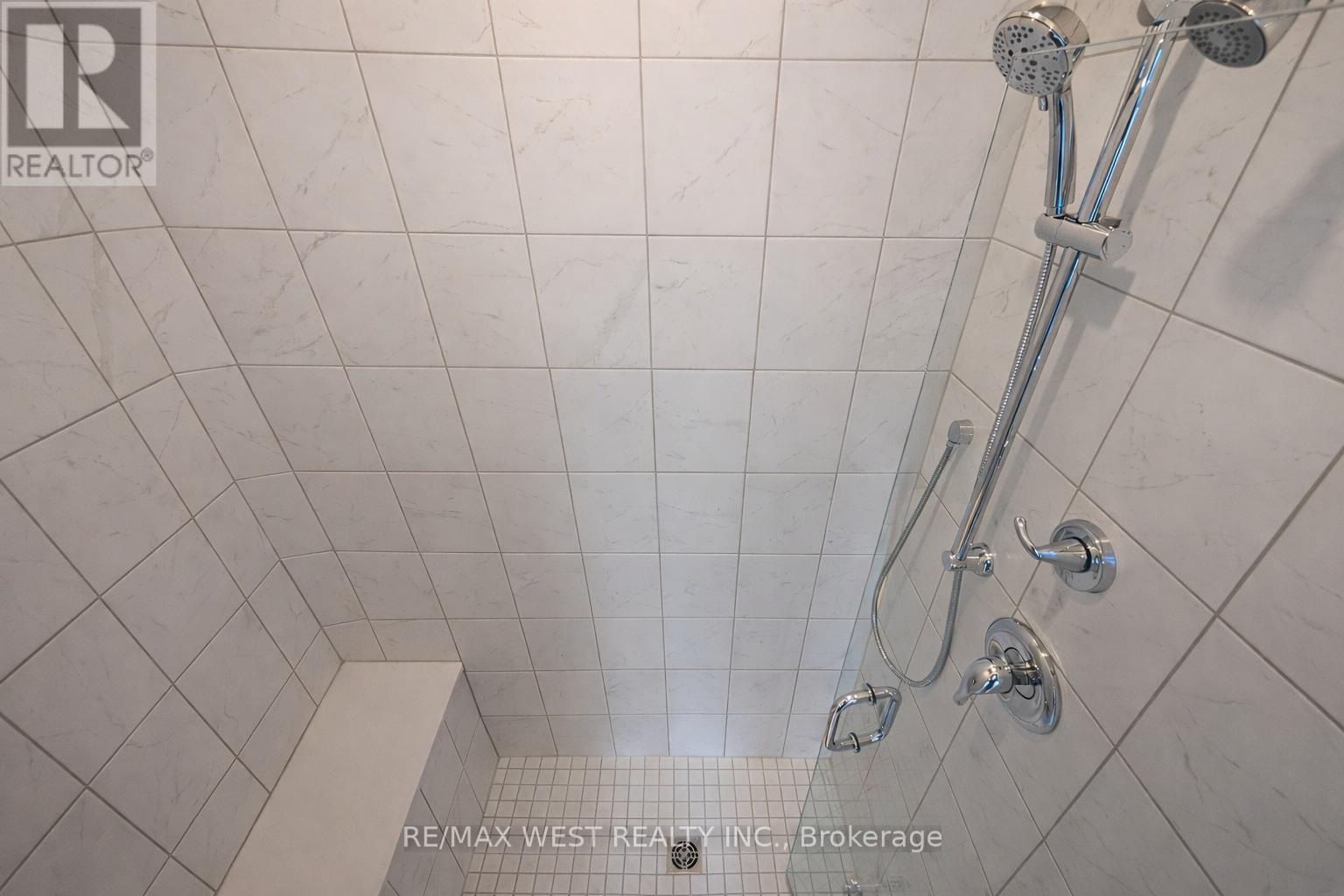 23 Paradox Street, Vaughan, Ontario  L4H 5H1 - Photo 32 - N12782176