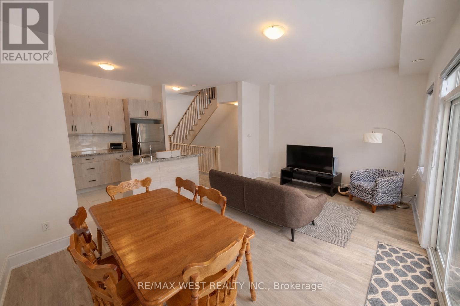 23 Paradox Street, Vaughan, Ontario  L4H 5H1 - Photo 4 - N12782176