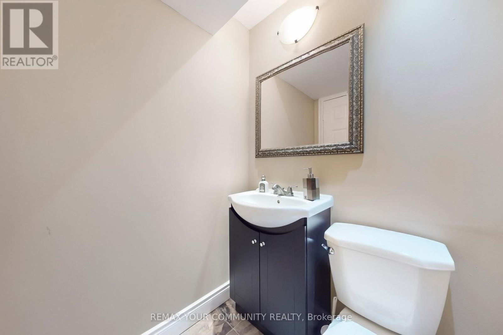 24 Pegasus Drive, Richmond Hill, Ontario  L4E 4R3 - Photo 44 - N12782214