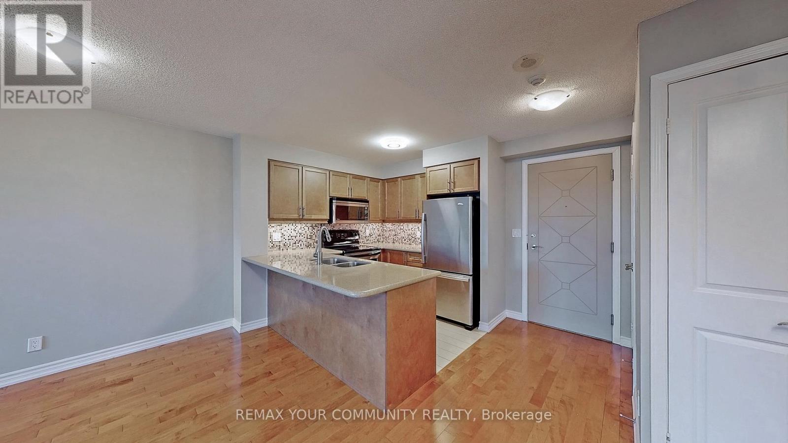 323 - 18 Harding Boulevard, Richmond Hill, Ontario  L4C 0T3 - Photo 11 - N12782222