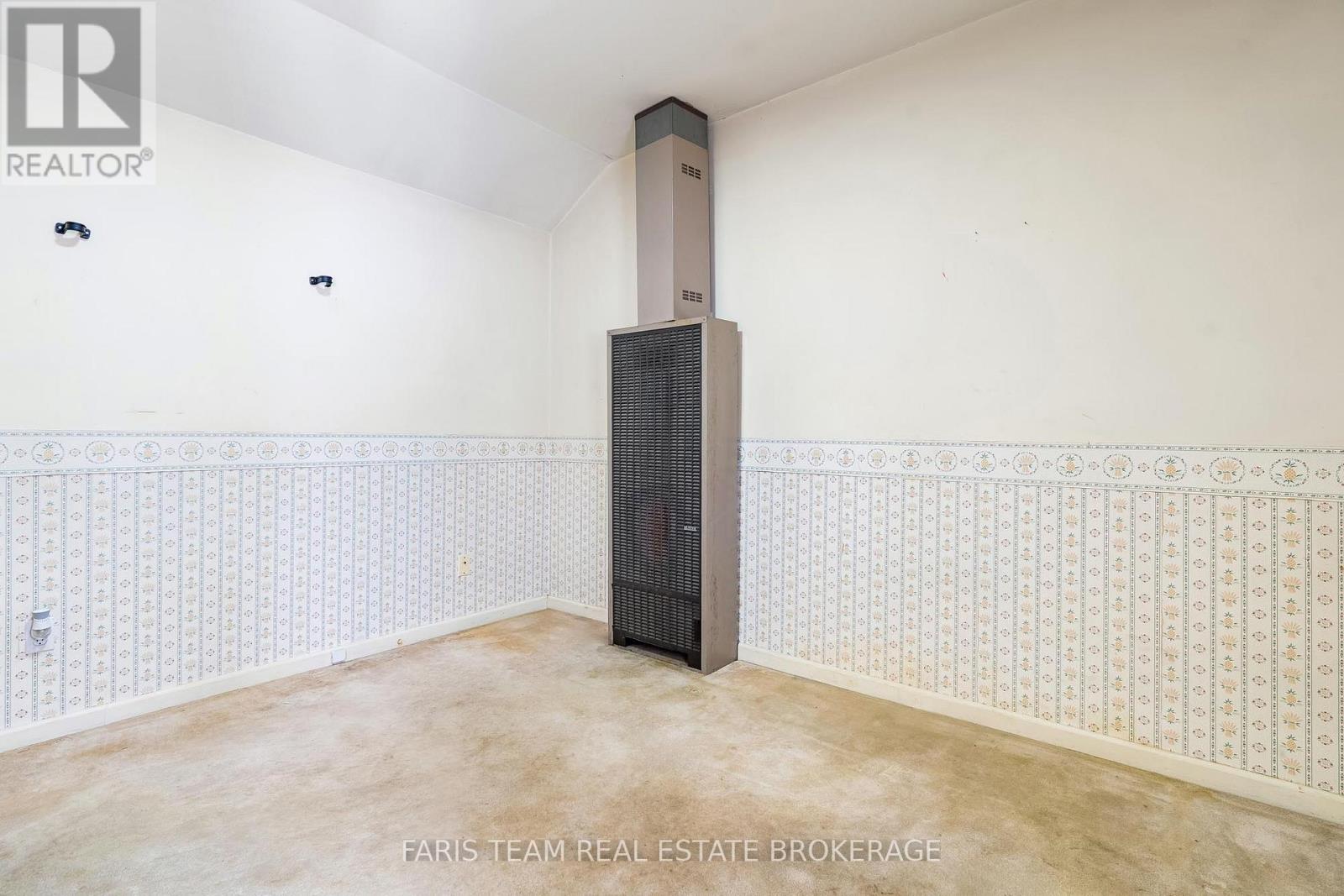 302 Nottawasaga Street, Orillia, Ontario  L3V 3K6 - Photo 20 - S12782178