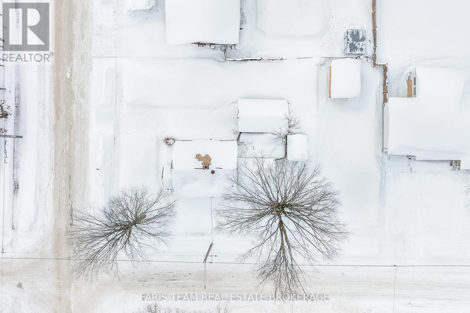 302 Nottawasaga Street, Orillia, Ontario  L3V 3K6 - Photo 34 - S12782178