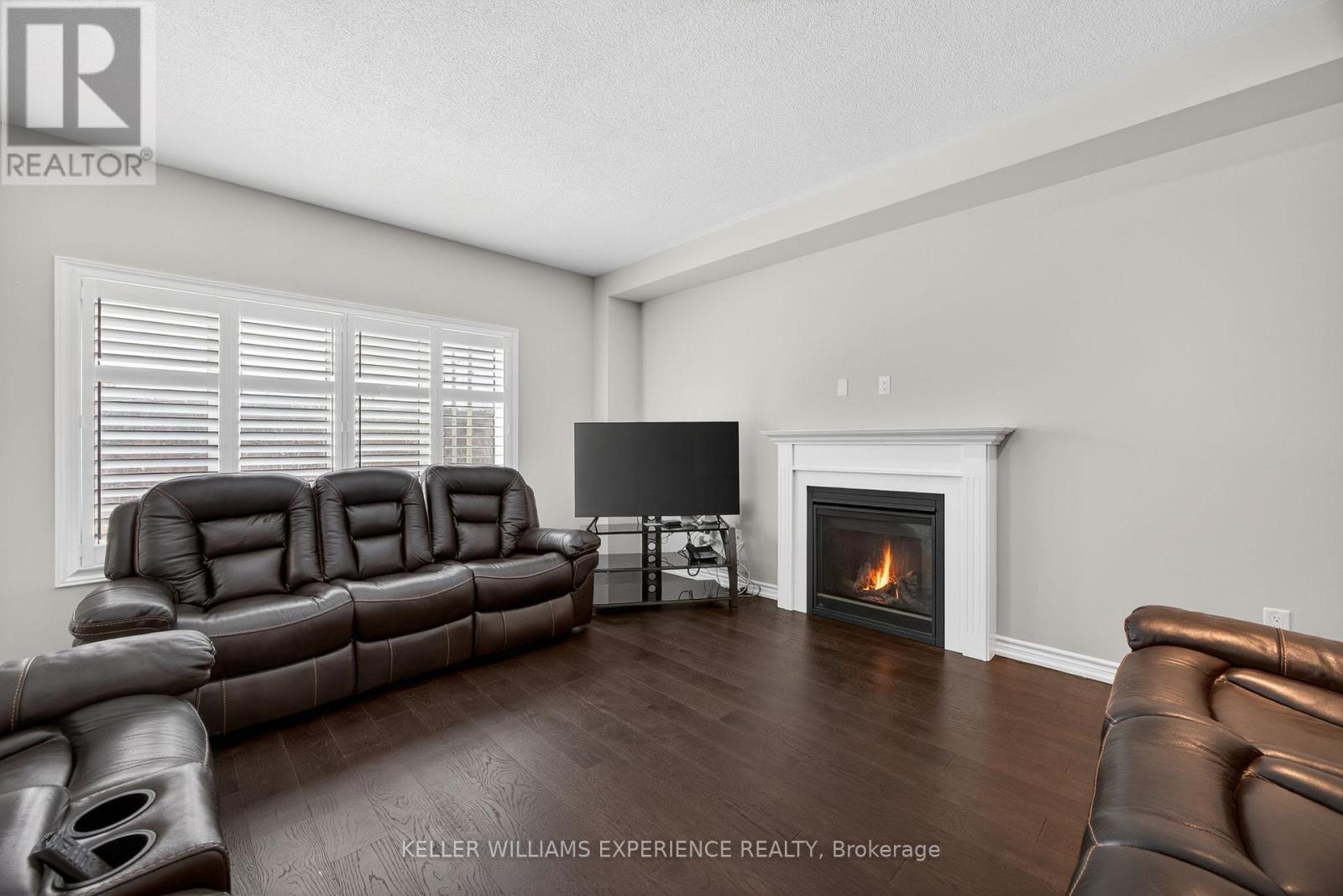 35 Muirfield Drive, Barrie, Ontario  L4N 6J9 - Photo 11 - S12782180