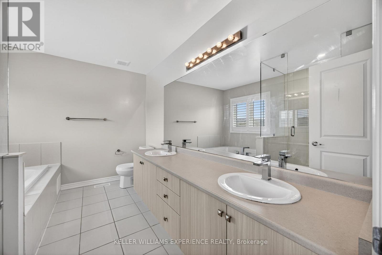 35 Muirfield Drive, Barrie, Ontario  L4N 6J9 - Photo 34 - S12782180