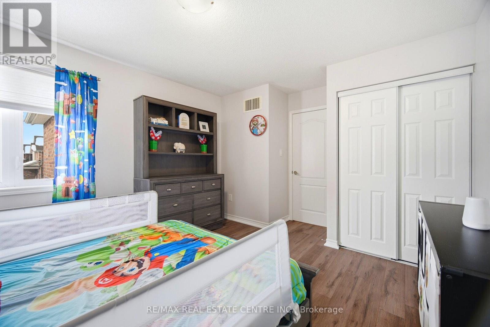 10 Aldersgate Drive, Brampton, Ontario  K8P 5J6 - Photo 36 - W12782142