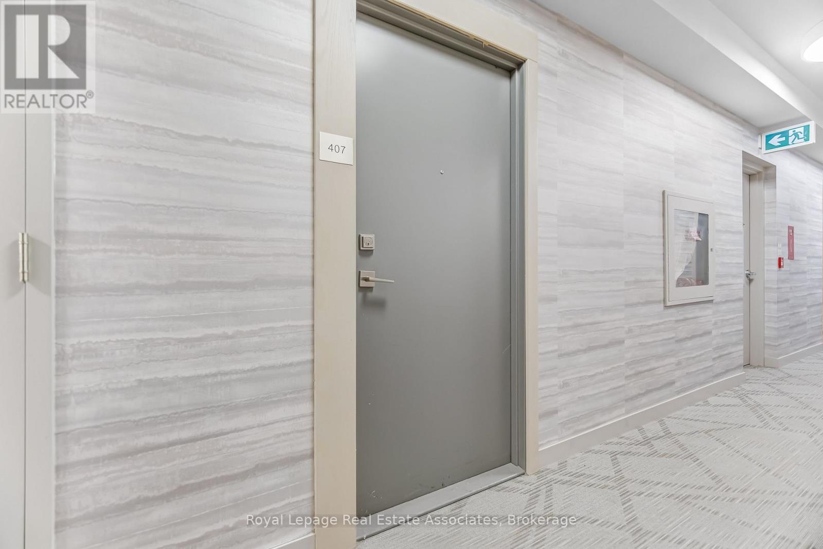 407 - 4633 Glen Erin Drive E, Mississauga, Ontario  L5M 0Y6 - Photo 4 - W12782190