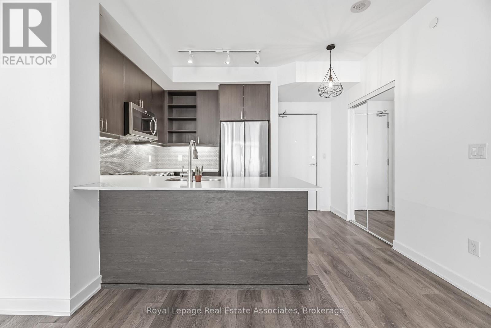 407 - 4633 Glen Erin Drive E, Mississauga, Ontario  L5M 0Y6 - Photo 8 - W12782190