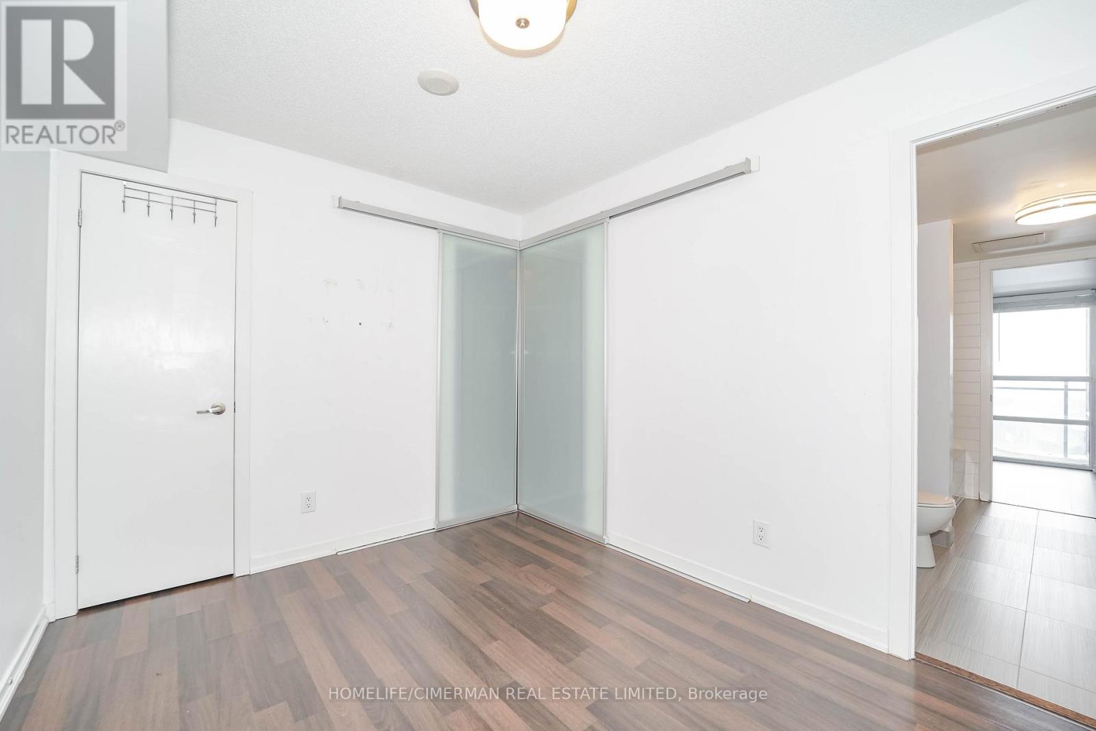 1611 - 38 Joe Shuster Way, Toronto, Ontario  M6K 0A5 - Photo 17 - W12782210