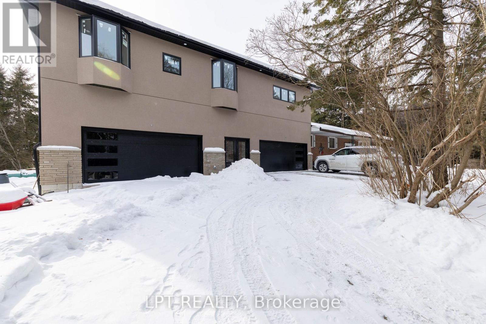 15142 Mount Pleasant Road, Caledon, Ontario  L7E 3M4 - Photo 2 - W12782212