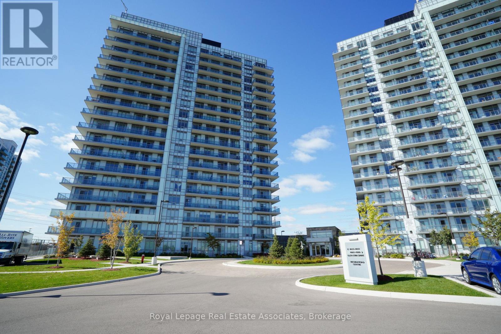 407 - 4633 Glen Erin Drive, Mississauga, Ontario  L5M 0Y6 - Photo 2 - W12782216