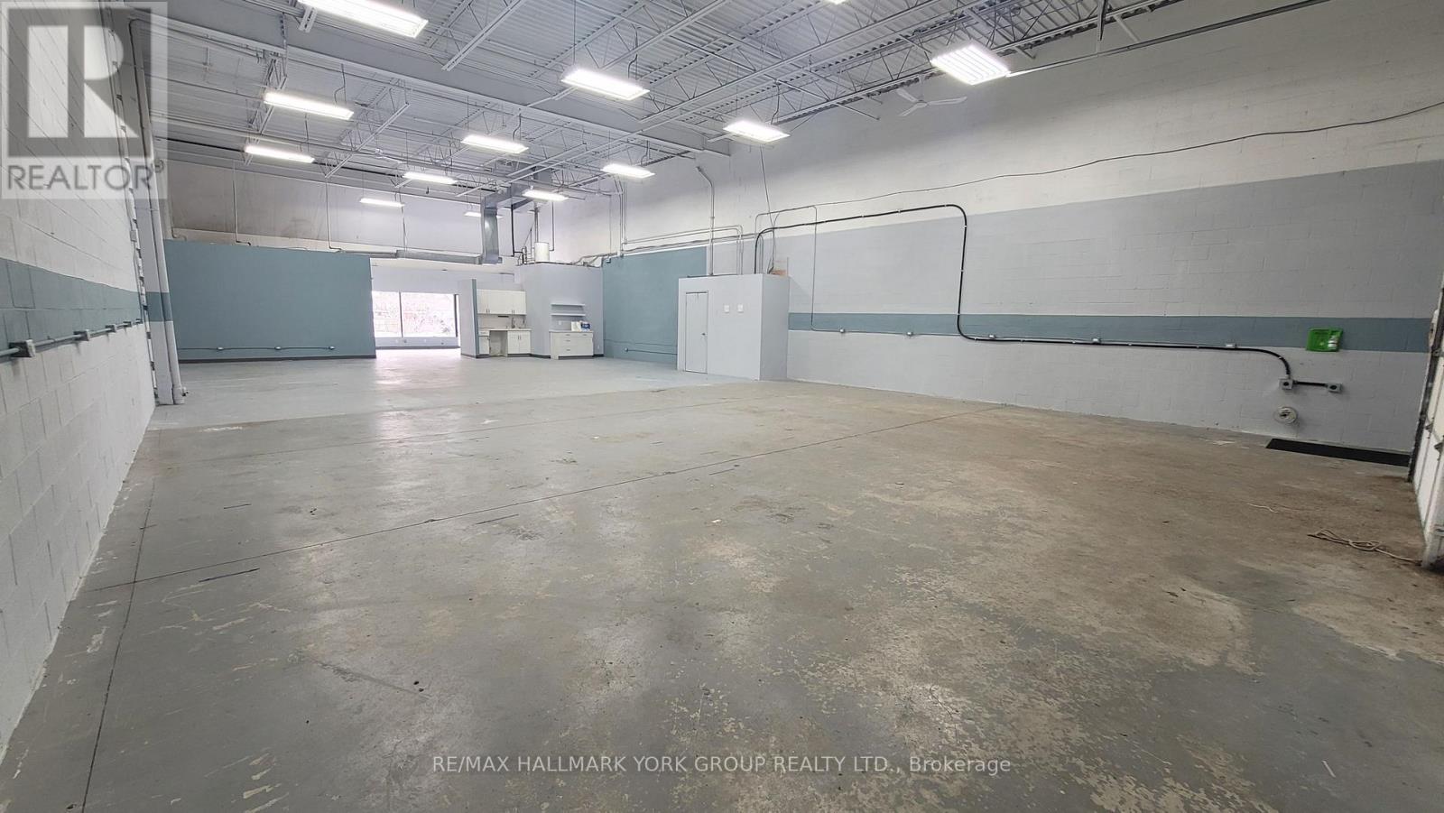 7 - 75 Mary Street, Aurora, Ontario  L4G 1G3 - Photo 10 - N12767164