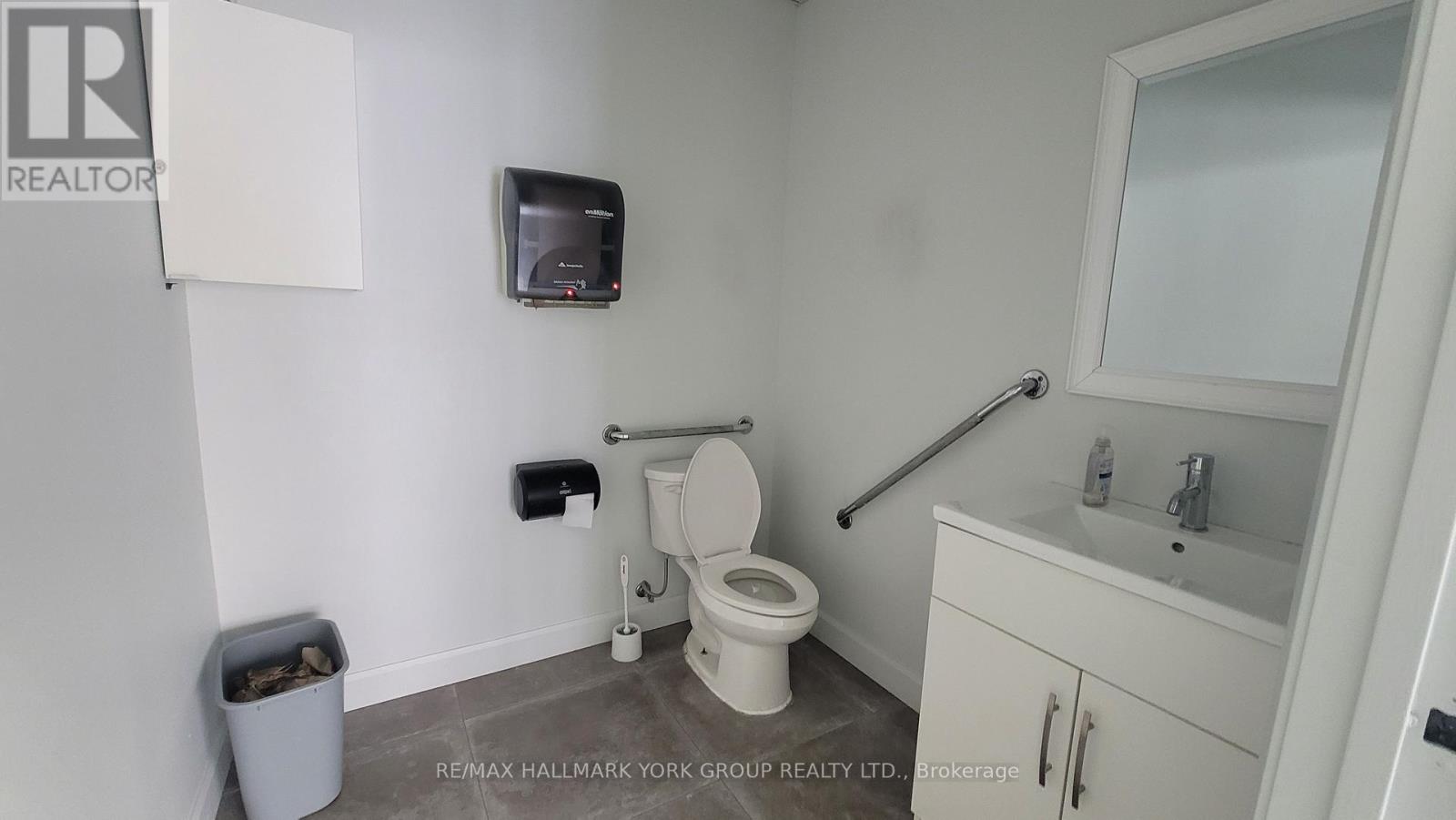 7 - 75 Mary Street, Aurora, Ontario  L4G 1G3 - Photo 11 - N12767164