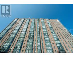 1907 - 145 HILLCREST AVENUE, Mississauga, Ontario