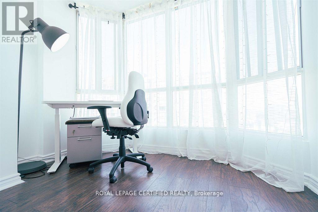 1907 - 145 Hillcrest Avenue, Mississauga, Ontario  L5B 3Z1 - Photo 24 - W12777622