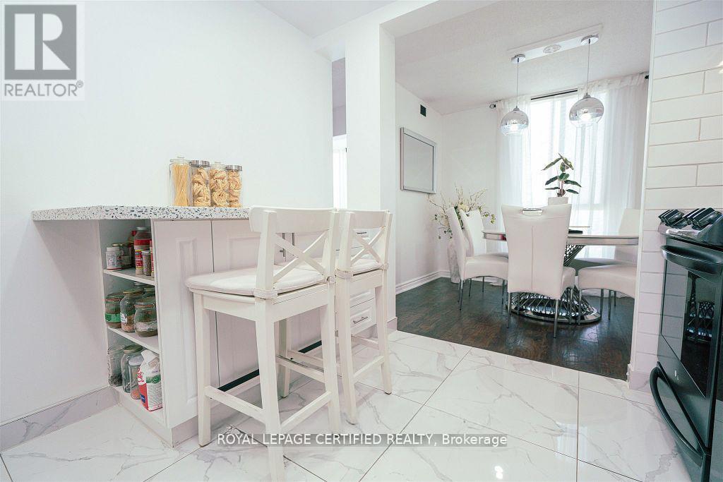 1907 - 145 Hillcrest Avenue, Mississauga, Ontario  L5B 3Z1 - Photo 21 - W12777622