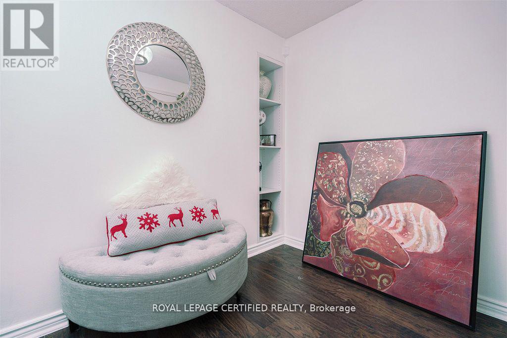 1907 - 145 Hillcrest Avenue, Mississauga, Ontario  L5B 3Z1 - Photo 17 - W12777622