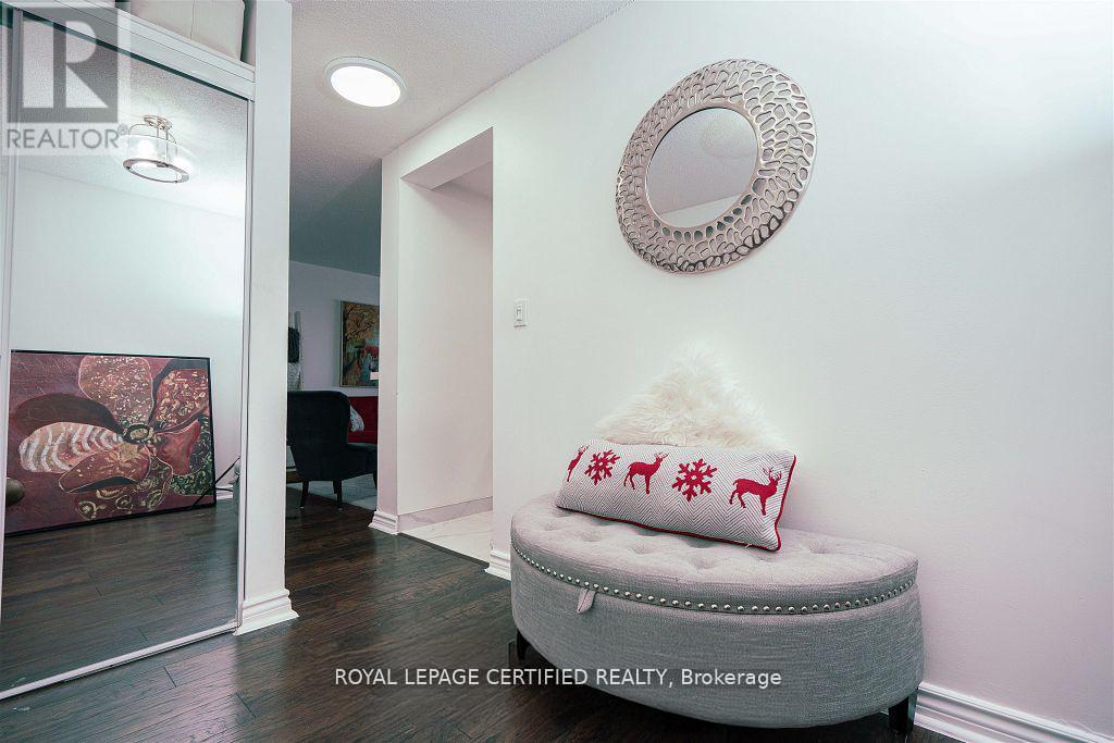 1907 - 145 Hillcrest Avenue, Mississauga, Ontario  L5B 3Z1 - Photo 22 - W12777622