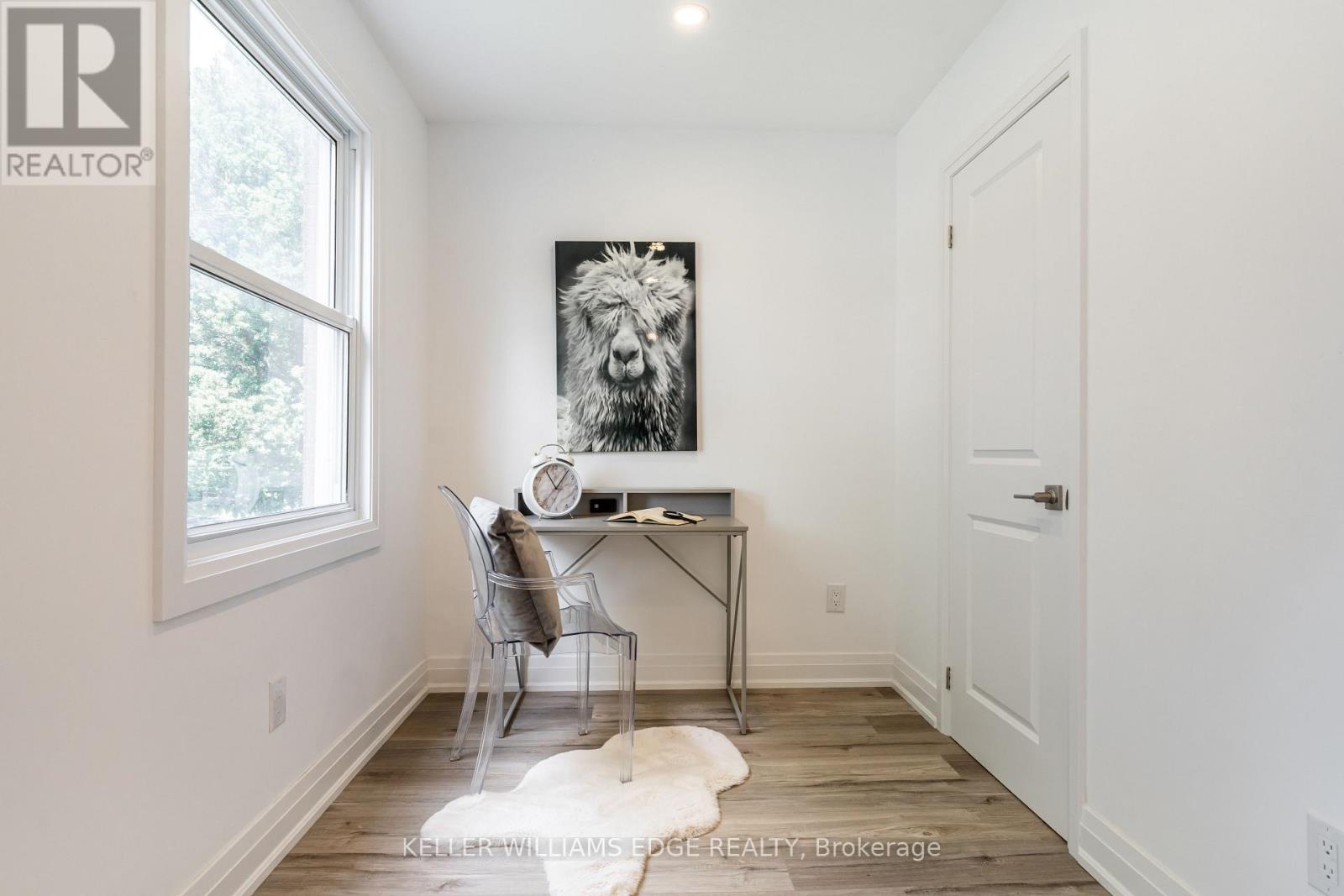 367 Hillside Avenue, Hamilton, Ontario  L8K 3L6 - Photo 13 - X12781234