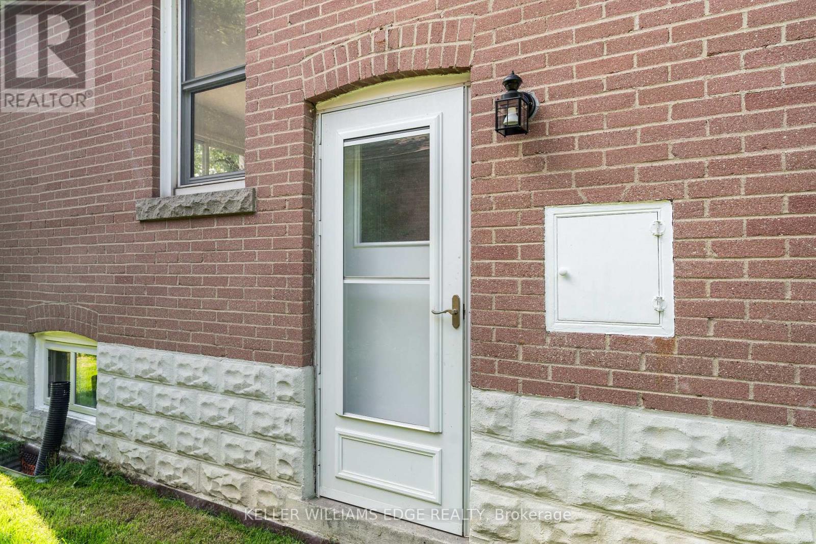 367 Hillside Avenue, Hamilton, Ontario  L8K 3L6 - Photo 39 - X12781234