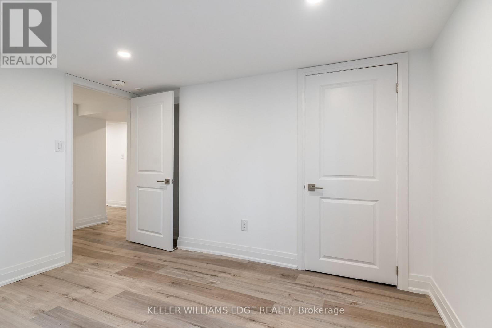 367 Hillside Avenue, Hamilton, Ontario  L8K 3L6 - Photo 29 - X12781234