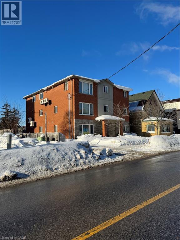 103 Courtland Avenue E, Kitchener, Ontario  N2G 2T9 - Photo 1 - 40804430