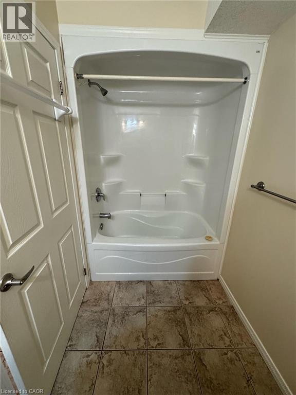 103 Courtland Avenue E, Kitchener, Ontario  N2G 2T9 - Photo 6 - 40804430