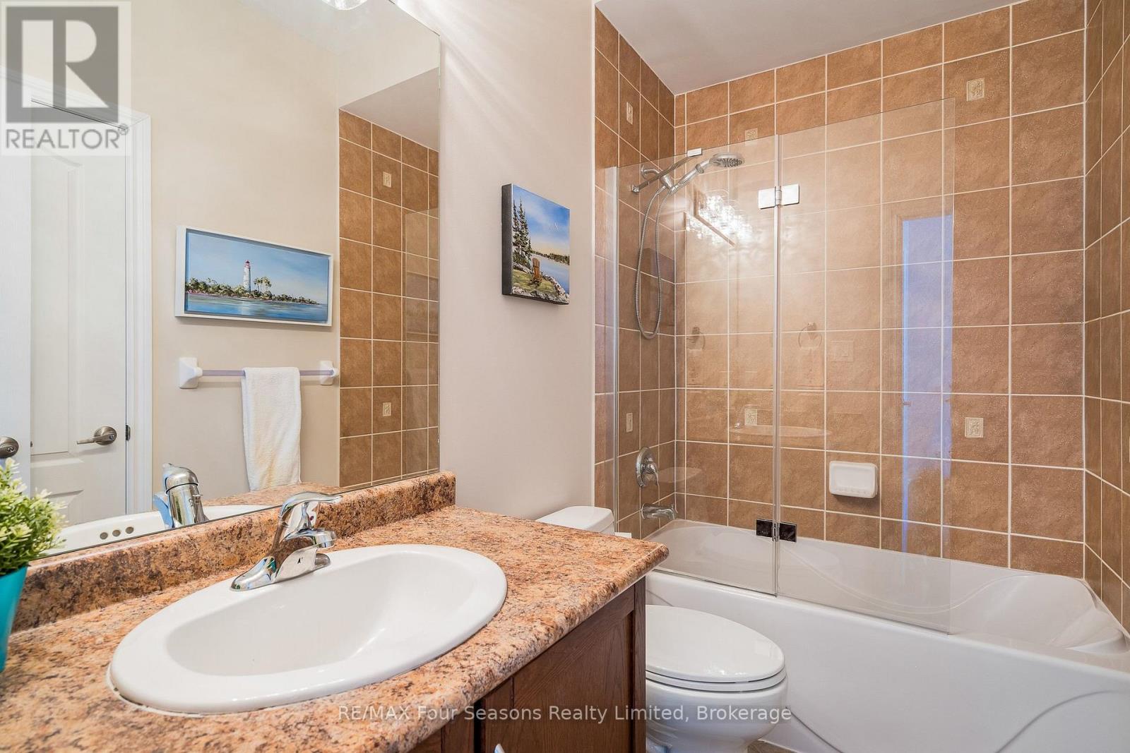 64 Waterview Road, Wasaga Beach, Ontario  L9Z 0E9 - Photo 17 - S12782282