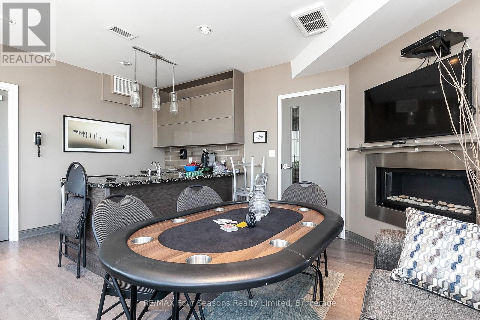 64 Waterview Road, Wasaga Beach, Ontario  L9Z 0E9 - Photo 34 - S12782282