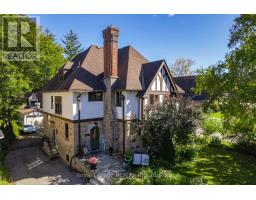 1069 4TH AVENUE W, Owen Sound, Ontario