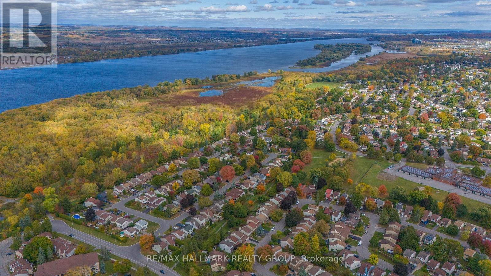 1126 Grenoble Crescent, Ottawa, Ontario  K1C 2C6 - Photo 22 - X12782350