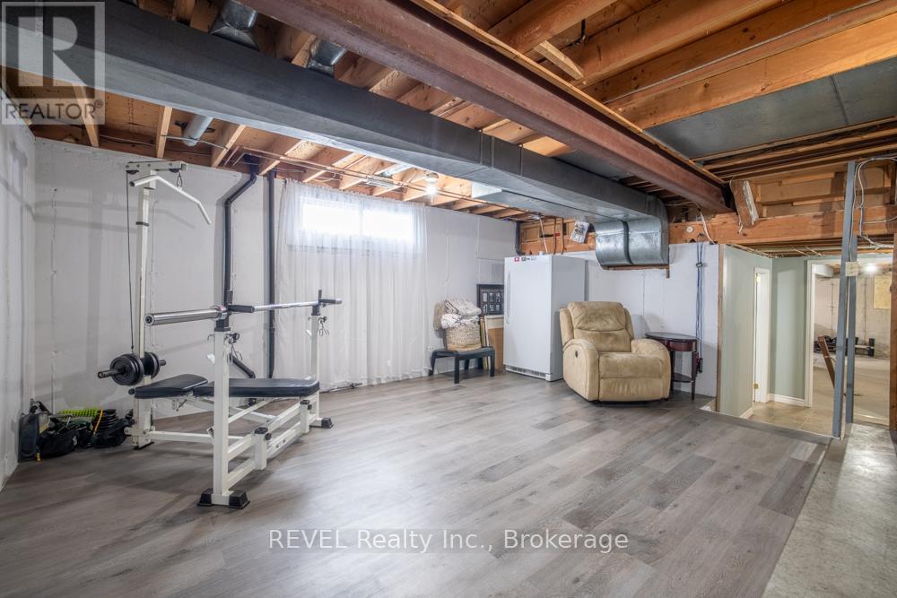 37 Village Green Drive, St. Catharines (Martindale Pond), Ontario  L2N 5N9 - Photo 30 - X12782390