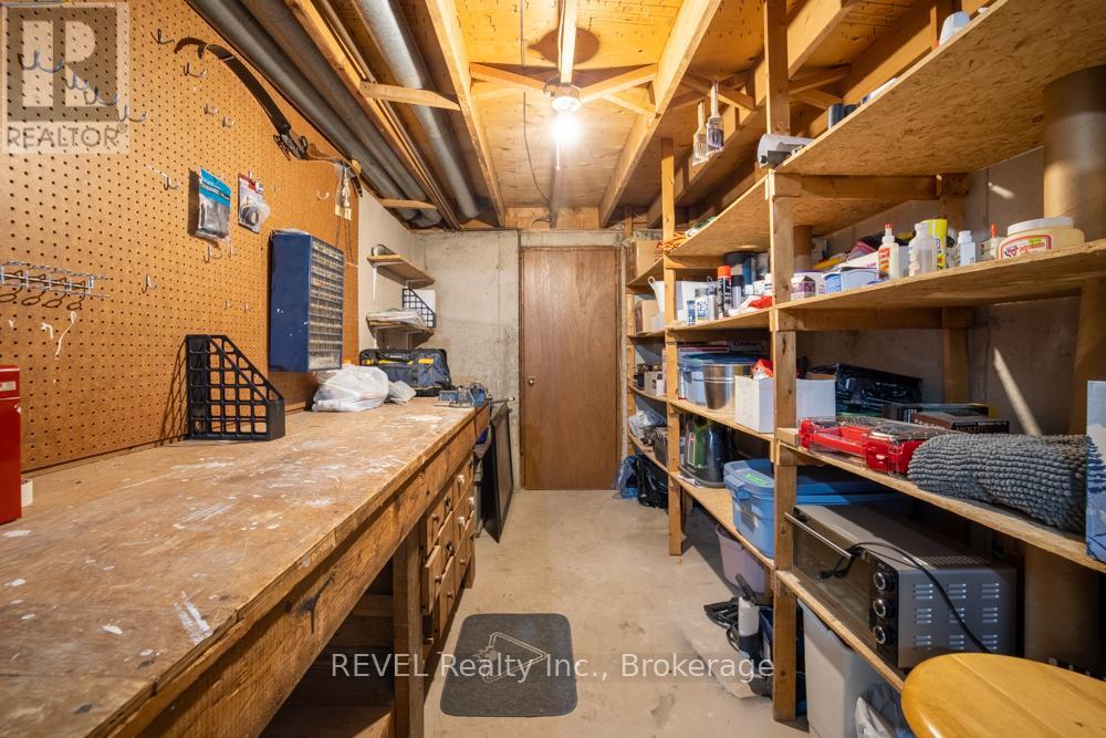 37 Village Green Drive, St. Catharines (Martindale Pond), Ontario  L2N 5N9 - Photo 32 - X12782390