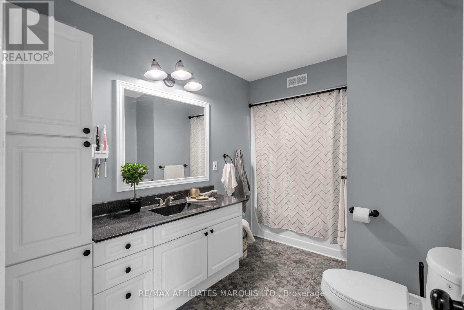 4239 County Rd 11 Road, South Stormont, Ontario  K7R 3L2 - Photo 30 - X12635984