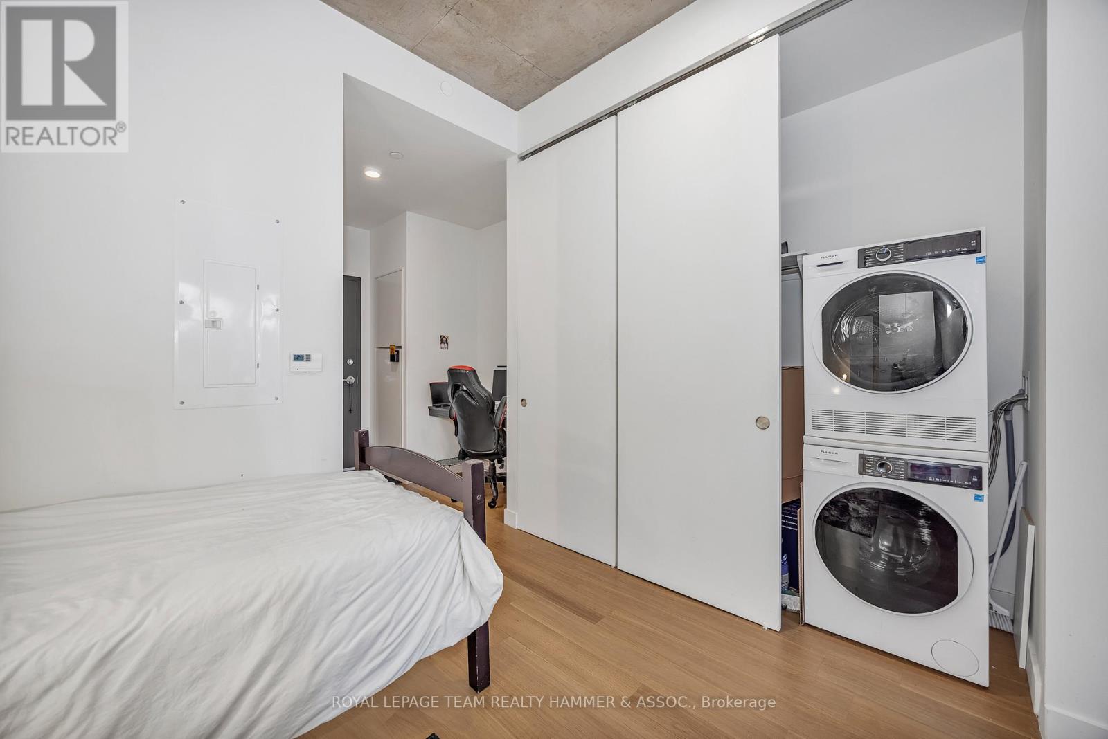 210 - 10 James Street, Ottawa, Ontario  K2P 1T2 - Photo 10 - X12446248