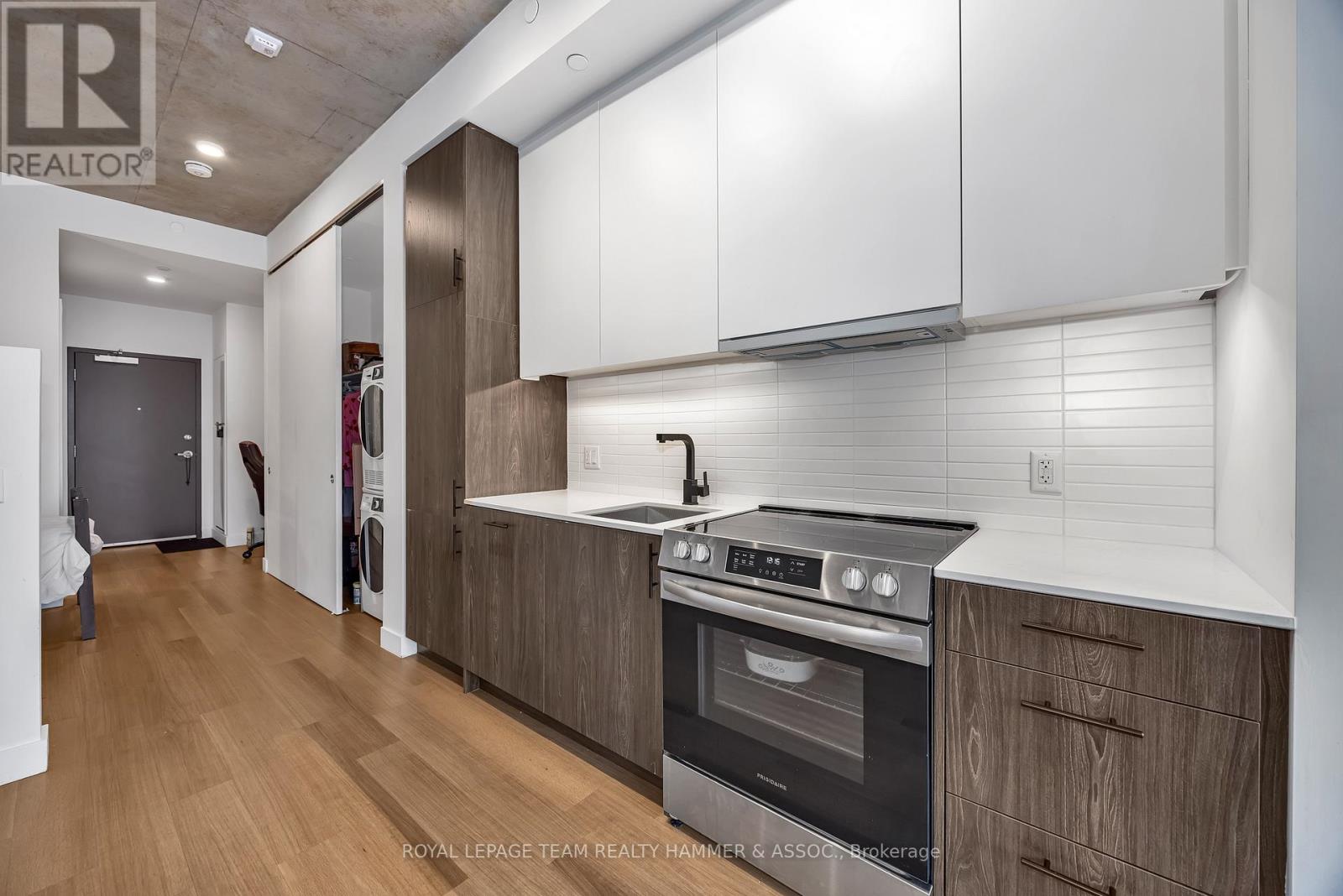 210 - 10 James Street, Ottawa, Ontario  K2P 1T2 - Photo 5 - X12446248