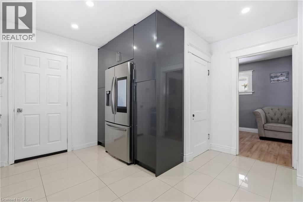 5537 Prince Edward Avenue, Niagara Falls, Ontario  L2G 5H7 - Photo 19 - 40804215