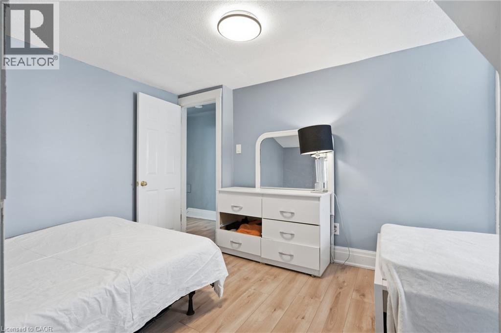 5537 Prince Edward Avenue, Niagara Falls, Ontario  L2G 5H7 - Photo 22 - 40804215