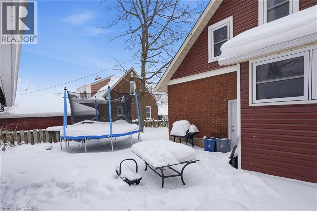 5537 Prince Edward Avenue, Niagara Falls, Ontario  L2G 5H7 - Photo 41 - 40804215